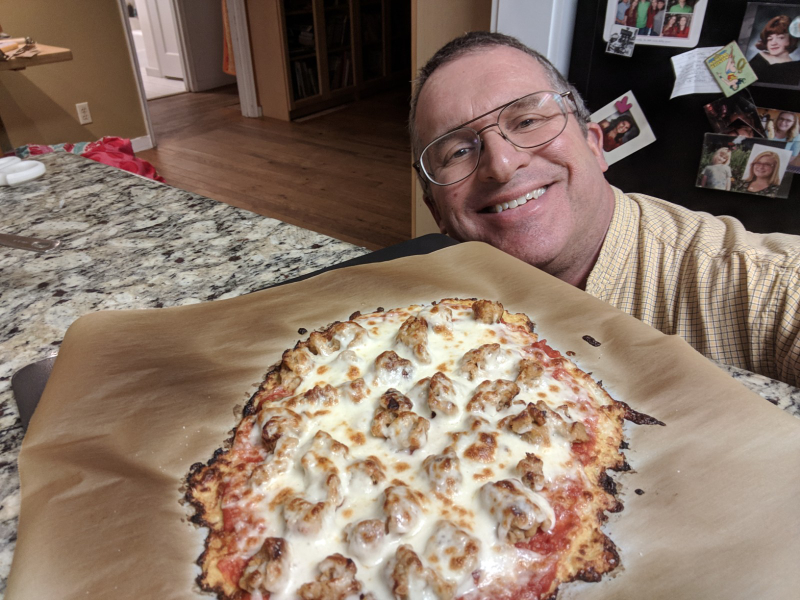Illustration for article titled Cauliflower-crusted Pizza: WIN!! (Full Report)